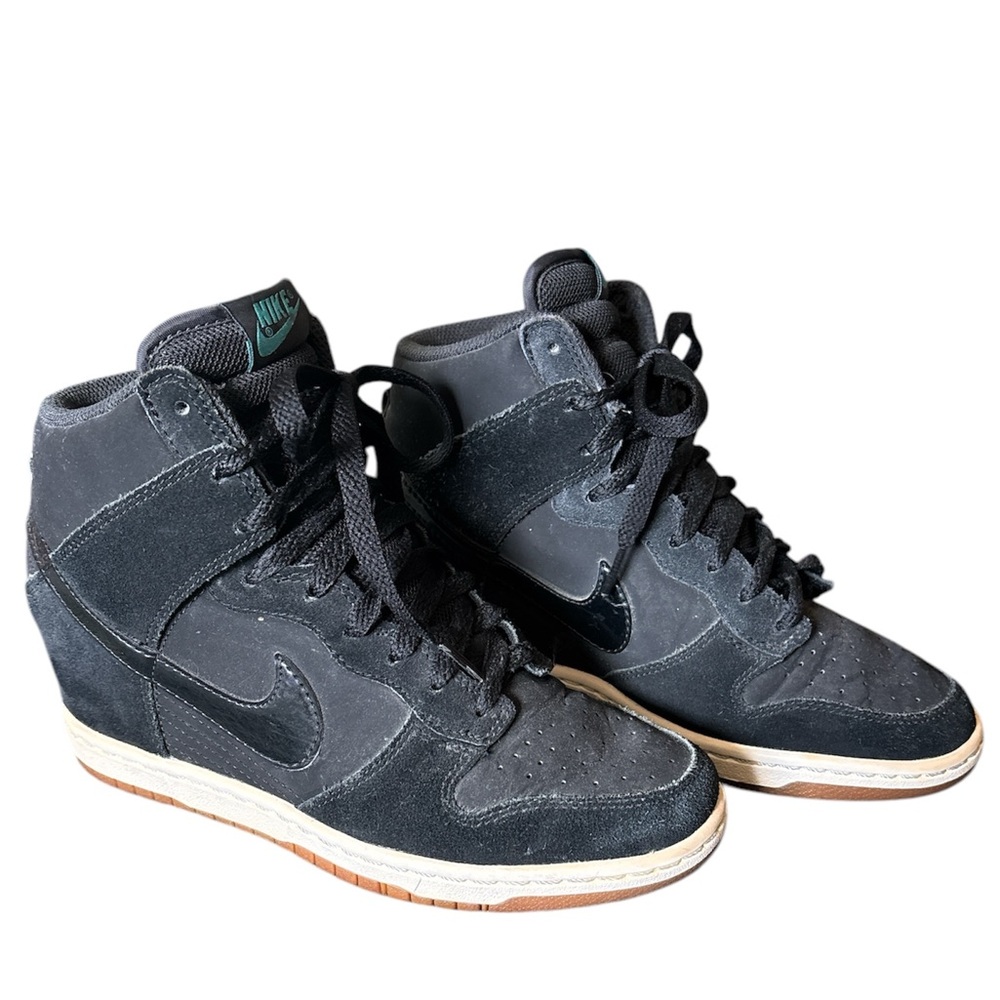 Women’s Nike Dunk Sky Hi Essential 'Black Gum' Wedge Sneaker